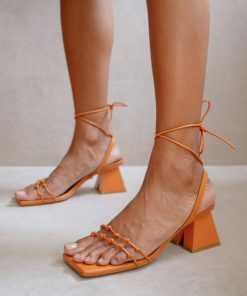 Modaary.shop5e025672a9 1